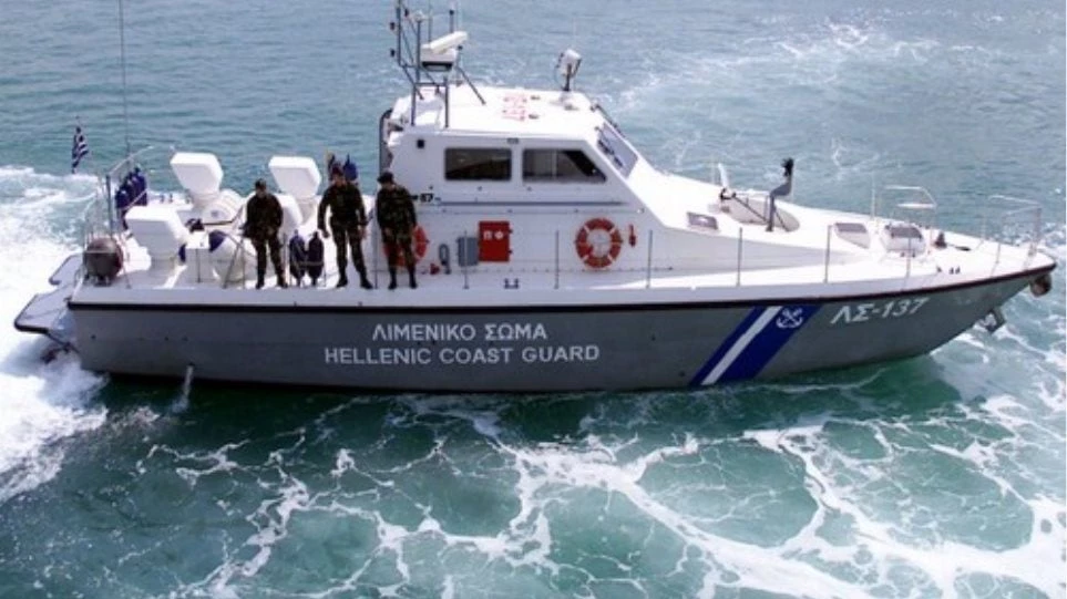 Ιστιοφόρο με 87 λαθρομετανάστες εντοπίστηκε στην Κεφαλονιά